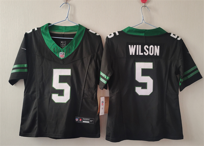 Women's New York Jets #5 Garrett Wilson Black F.U.S.E. Vapor Stitched Jersey(Run Small) Women's New York Jets #5 Garrett Wilson Black F.U.S.E. Vapor Stitched Jersey(Run Small)