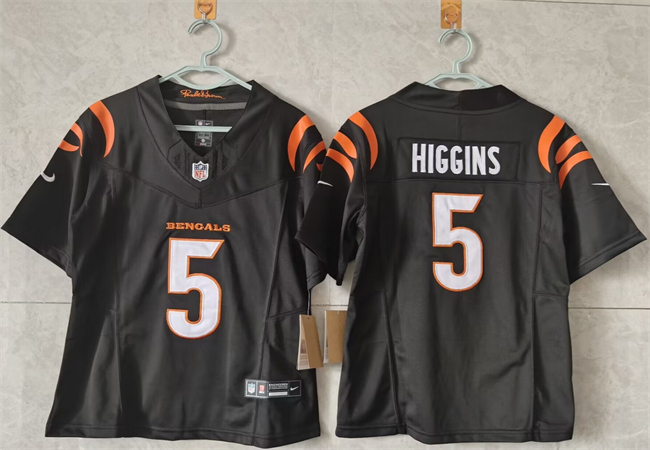 Women's Cincinnati Bengals #5 Tee Higgins Black F.U.S.E. Stitched Vapor Football Jersey(Run Small) Women's Cincinnati Bengals #5 Tee Higgins Black F.U.S.E. Stitched Vapor Football Jersey(Run Small)
