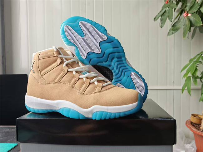 Women's Running weapon Air Jordan 11 Tan Shoes 030