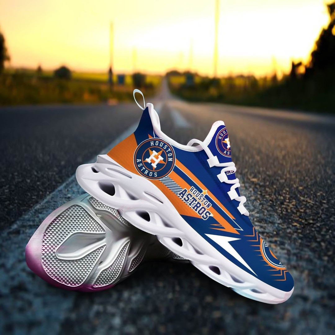 Astros Clunky Sneakers White - Limited Edition