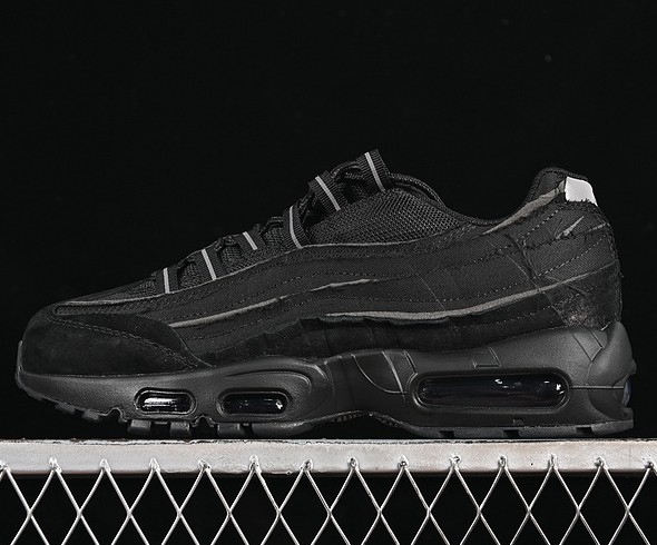 Comme des Garçons x Nike Air Max 95 'Black' CU8406-001 sneakers