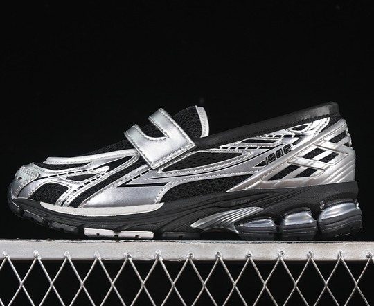 New Balance 1906L Silver Metallic Black U1906LOC (Men's US7-11 Women's USW5.5-8) Sneaker