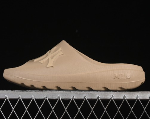 NY MLB Skipper Slide Sand 3ALPS0153-50SAS (Women's USW5-8 Men's US7-10) Sneaker